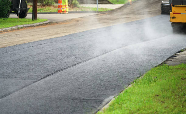 Best Asphalt Driveway Paving in Perry, MI